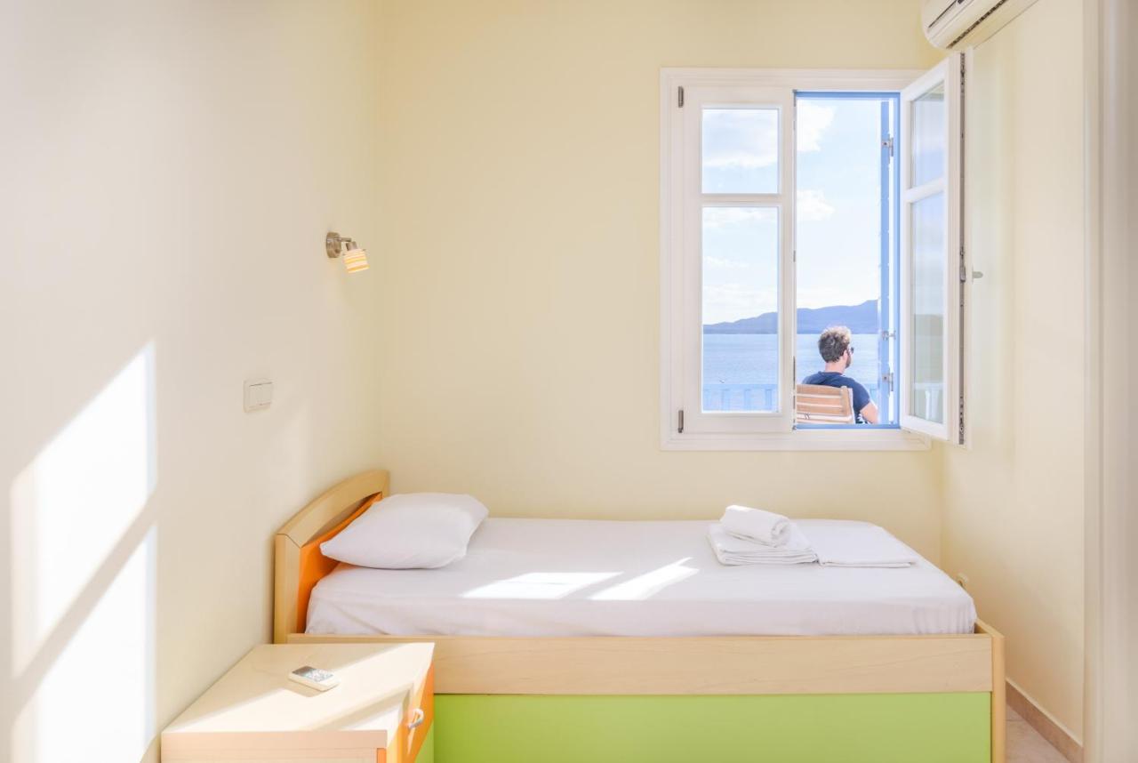 Il Porto Di Milos Adámas Extérieur photo